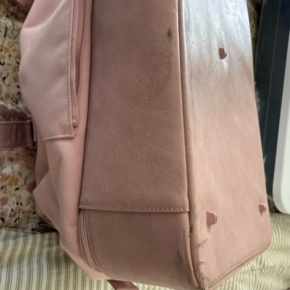 BEIS Weekender in Atlas Pink - Picture 8 of 8